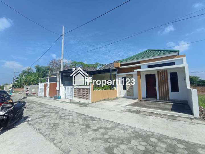 JUAL RUMAH MINIMALIS MODERN CUMA 200 JUTAAN DEKAT TAMAN GERGUNUNG KLATEN - 3