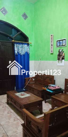 Rumah Murah Siap Huni Lokasi Wonorejo Selatan Rungkut Surabaya Timur - 8