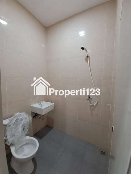 DIJUAL RUMAH DIJATIHANDAP DEKAT TERMINAL CICAHEUM - 3