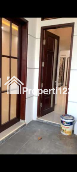 Rumah Baru 2 Lantai Siap Huni Poros  Jalan Kembar Sawojajar - 6