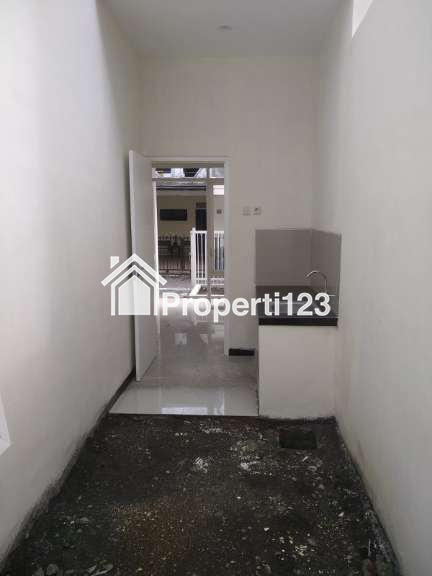 Rumah Baru Siap Huni Sawojajar Dekat Exit Tol - 11