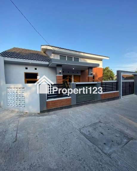 DIJUAL RUMAH SIAP HUNI DI KALASAN DEKAT JALAN RAYA SELOMARTANI - 2