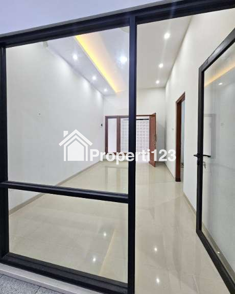 DIJUAL RUMAH MODERN SIAP HUNI, 7 MENIT DARI LOTTE MART DI KALASAN - 5