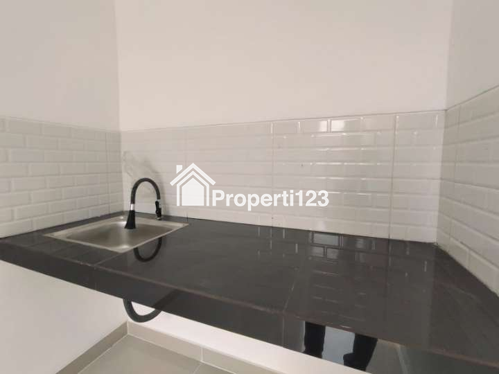 Dipasarkan Rumah Premium 2 Lantai Siap Huni - 4
