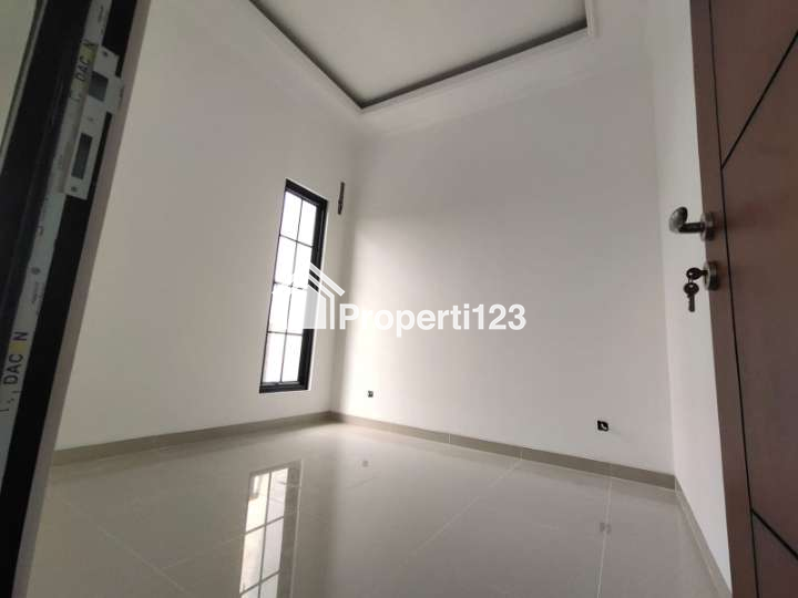 Dipasarkan Rumah Premium 2 Lantai Siap Huni - 9