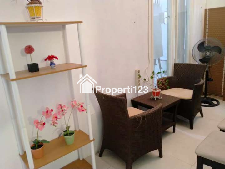 BISA BUAT KANTOR SEKALIGUS RUMAH TINGGAL RumaH Nirwana Eksekutif Surabaya - 6