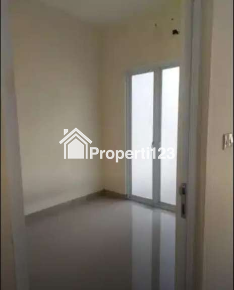 Rumah Minimalis Siap Huni di Nirwana Eksekutif Rungkut Surabaya Timur - 4