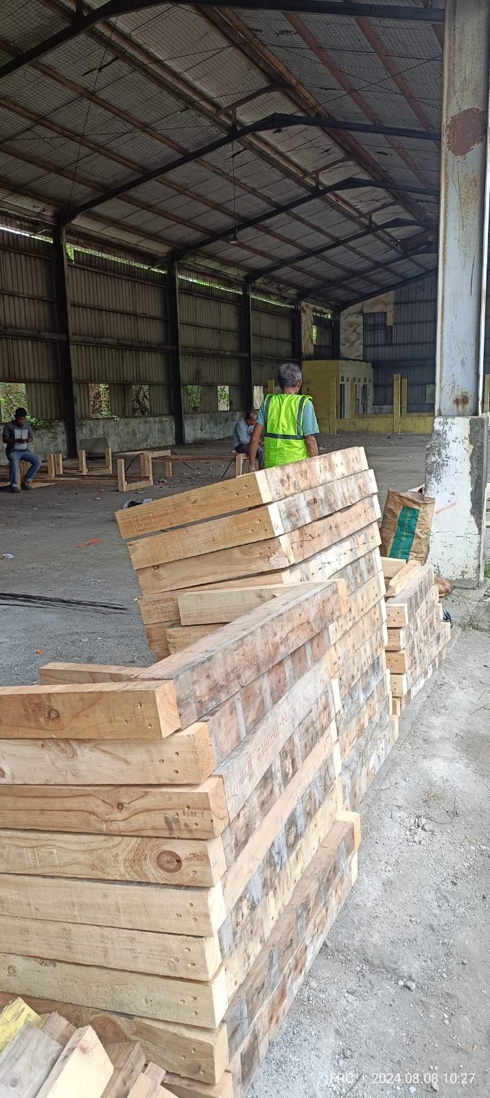 JARANG ADA Dijual Tanah di Cakung Cilincing 3.400 m2 di Pinggir Tol Cakung COCOK BUAT GUDANG - 16