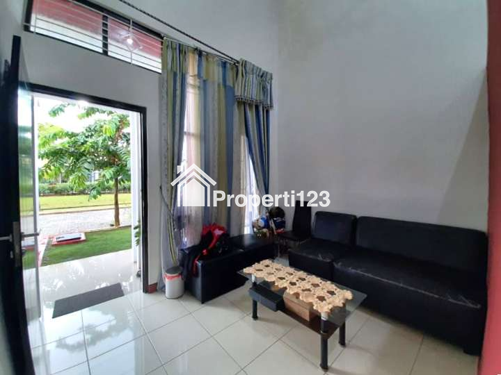 Rumah Hadap Taman Green Ara Residence Harapan Indah Bekasi - 3