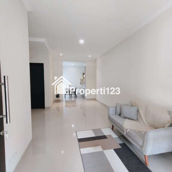 Rumah semi furnished di Nusaloka BSD - 2