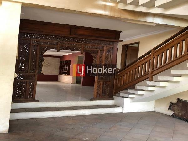 Dijual Rumah Mewah di Bumi Pusaka Cinere - 1