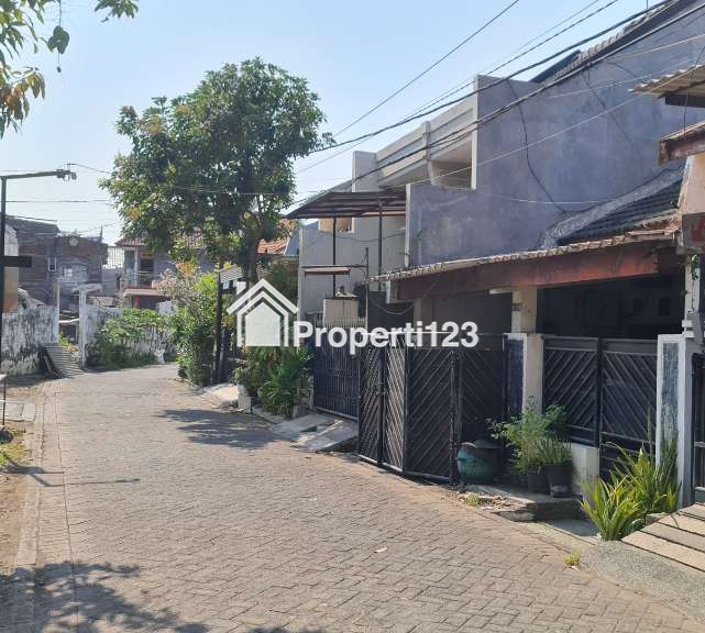 Rumah Dijual Semolowaru Elok Surabaya - 5