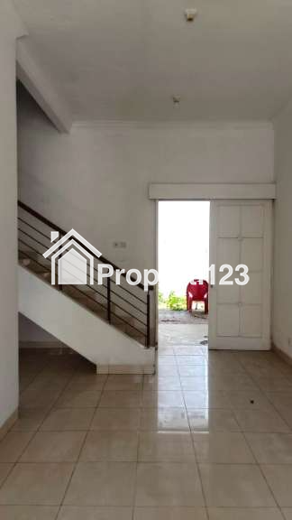 Rumah Siap Huni The Royal Residence Pulo Gebang Jakarta Timur - 3