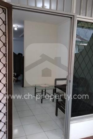 Rumah Lokasi Strategis di Tanjung Duren Jakarta-Barat - 4