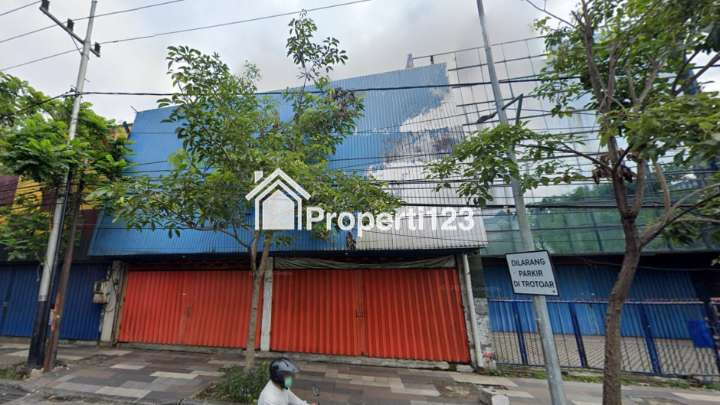 Ruko Eks Showroom Raya Kertajaya. Strategis Jalan Kembar - 3