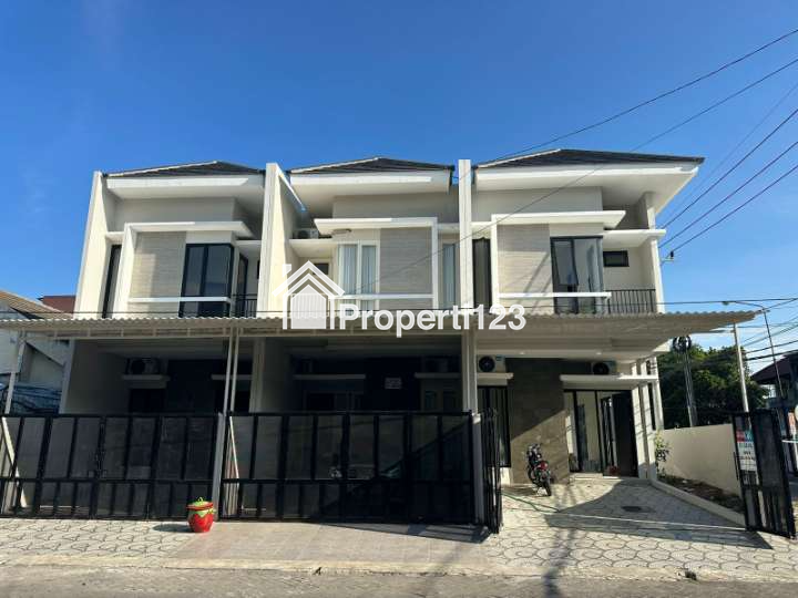READY 3 UNIT BARU GRESS Rumah Kutisari Indah Utara Bangunan Minimalis 2 Lantai - 3