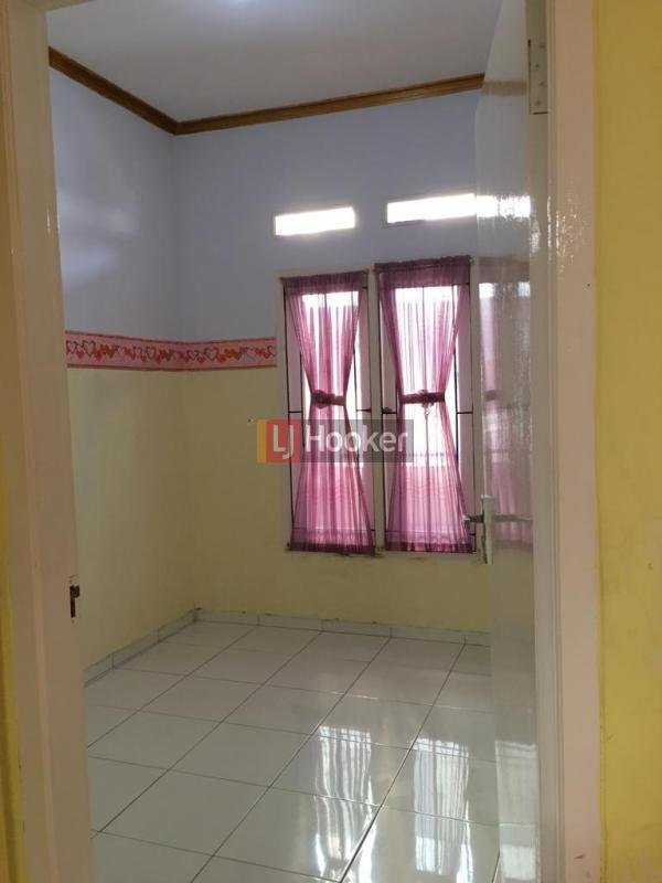 Dijual Rumah Nyaman Kawasan Beji - 2