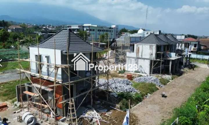 Villa Modern Jawa Harga 800 Jutaan 2 menit dari Alun - Alun Kota Batu - 4
