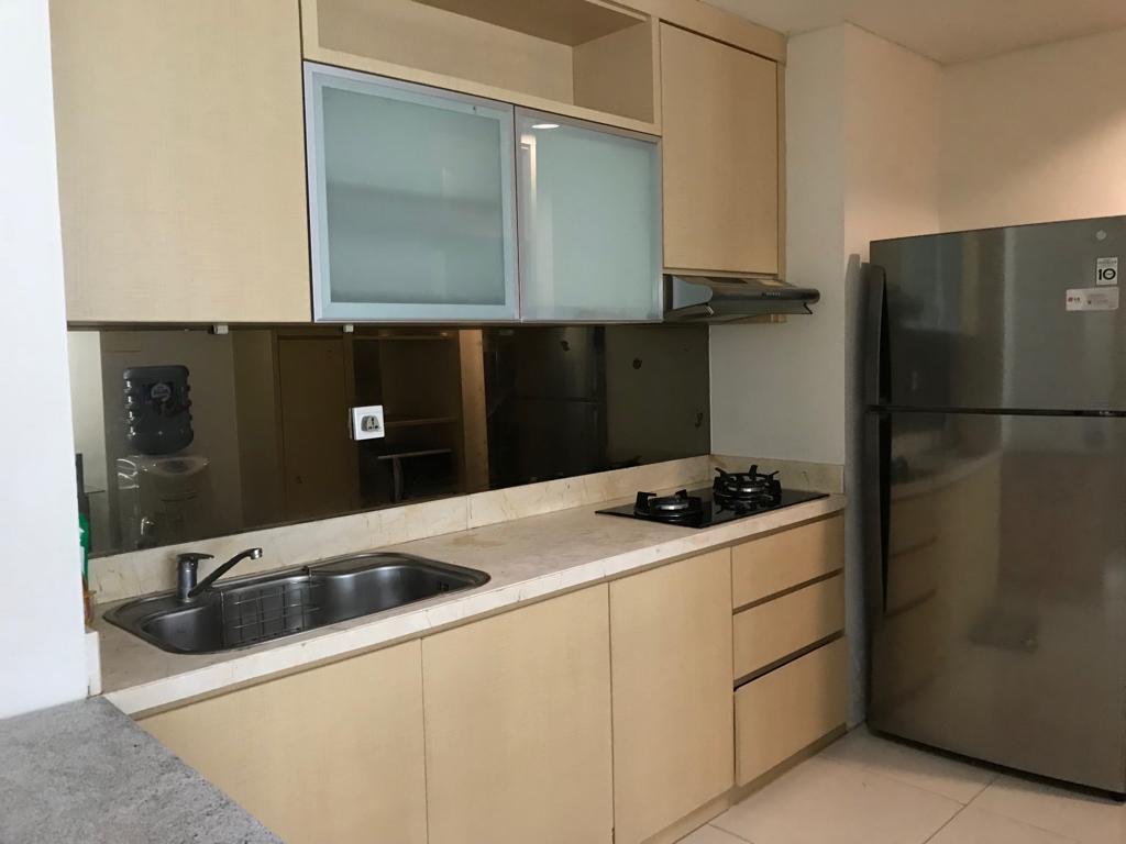 Kemang Village Apartment Empire Tower 98 M2 Fully Furnished - 4