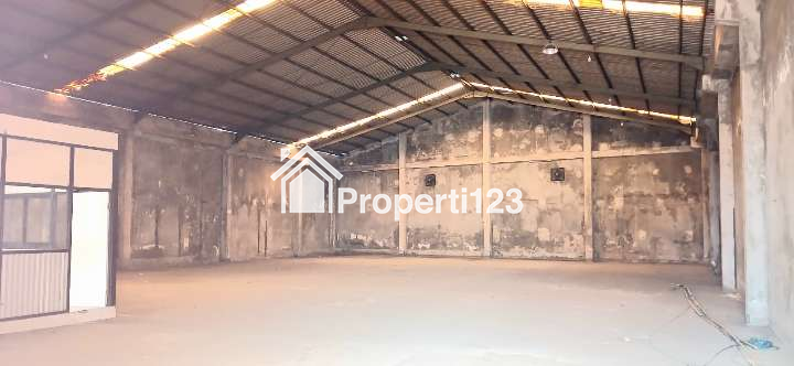 Disewakan Gudang 650 m2 area Kerobokan Kuta Utara Badung Bali - 2