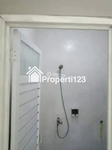 rumah bersih dan nyaman di belakang Grand Wisata Bekasi - 3
