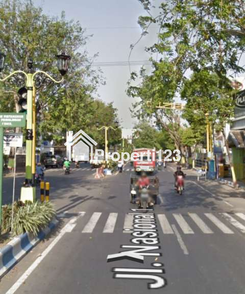 COCOK BUAT USAHA Ruko 1 Lantai Nol Jalan Raya Panglima Sudirman Kota Probolinggo - 4