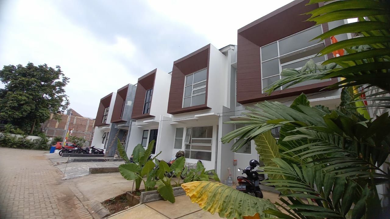 RUMAH 2 LANTAI DESAIN KEKINIAN DEKAT TOL ANDARA – CINERE - 9