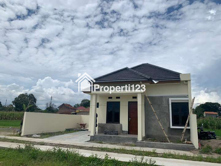 Dijual Rumah Dekat Dengan Pusat Kota Design Modern - 4