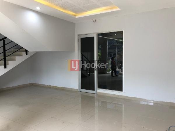 Disewakan Gudang Murah Siap Pakai di Bogor - 11