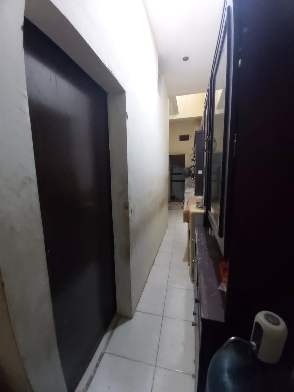 Dijual Cepat Rumah 2 Lantai  di Jln Kalijudan,Surabaya - 3