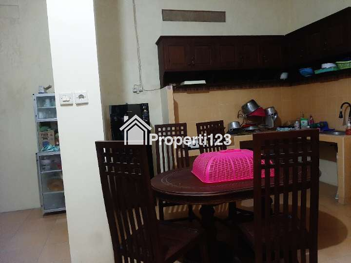 DIJUAL Rumah Dekat RSUD KRMT Wongsonegoro Semarang + 15 menit darI UNDIP - 7