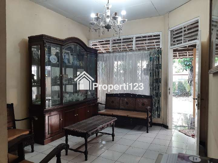 RUMAH DIJUAL DI LOKASI STRATEGIS DI TENGAH KOTA DEPOK - 3