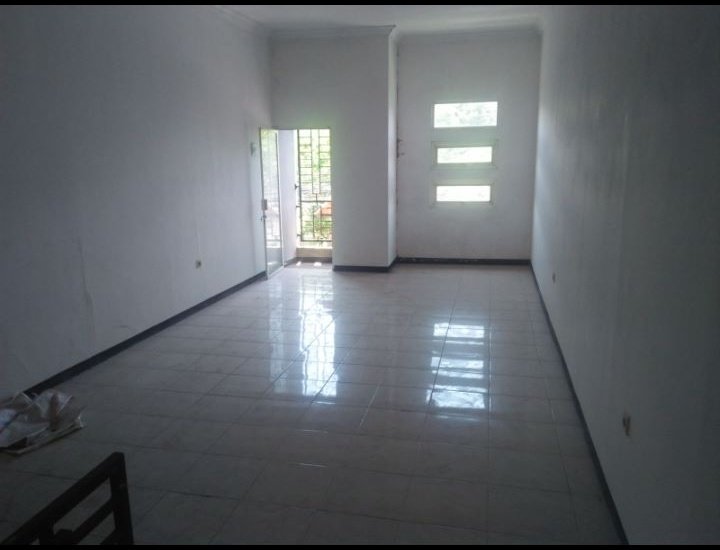 DIJUAL RUKO 2LANTAI DI TEPI JALAN KI HAJAR DEWANTARA PASURUAN KOTA,JATIM - 5