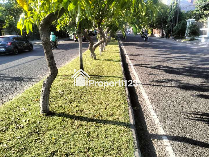 Rumah Kantor Murah Nol Jalan Raya Gayungsari Dekat Masjid Al Akbar Siap Huni - 3