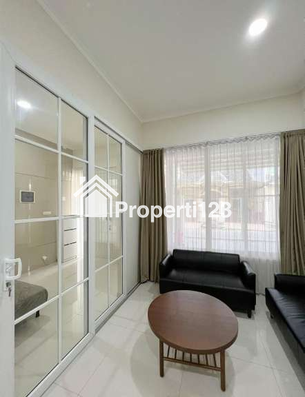 Rumah Modern Minimalis Semi Furnished Lokasi Sutorejo Utara Surabaya - 11