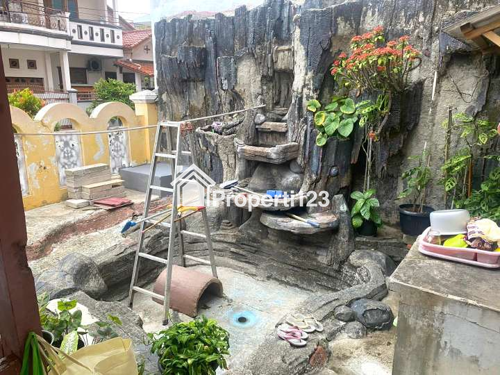 Rumah Hoek Murah 2 Lantai Kota Harapan Indah Bekasi - 19