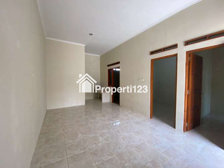 Jual Rumah Siap Huni Lokasi Strategis 200 meter ke Jl.Jogja-Solo di Klaten Cuma 395Jt - 3
