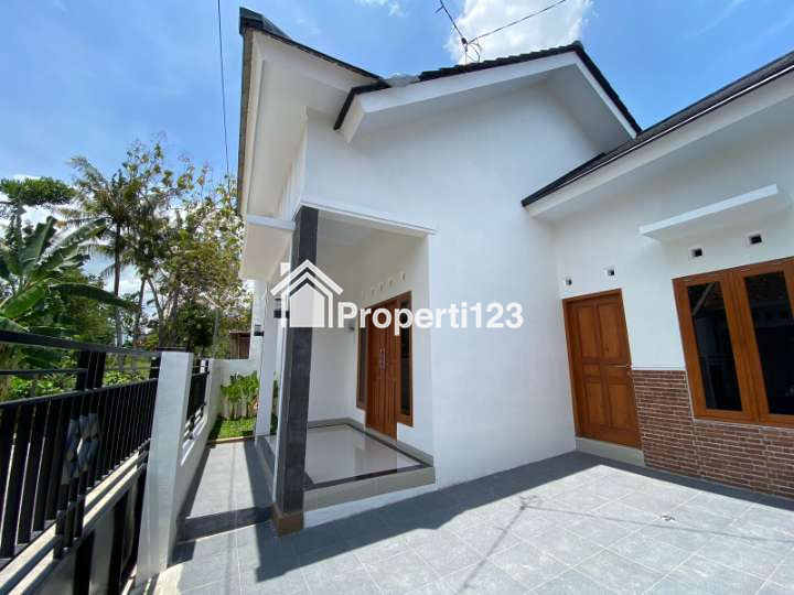 Jual Rumah Siap Huni Minimalis Limasan Type Luas 65/97m2 Legalities SHM (Ready)+PBG di Sleman Jogja - 2