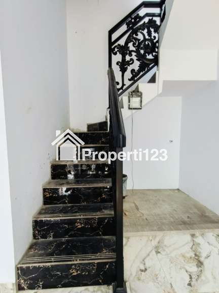 Dream House Premier Cimanggis Depok, 5 Menit Ke Mall Cibubur Junction - 4