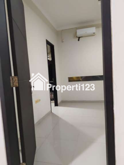 Rumah Siap Huni Lokasi Strategis di Bendul Merisi Surabaya Selatan - 4