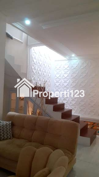Di Jual Rumah 2 Lantai Berikut isi nya - 3