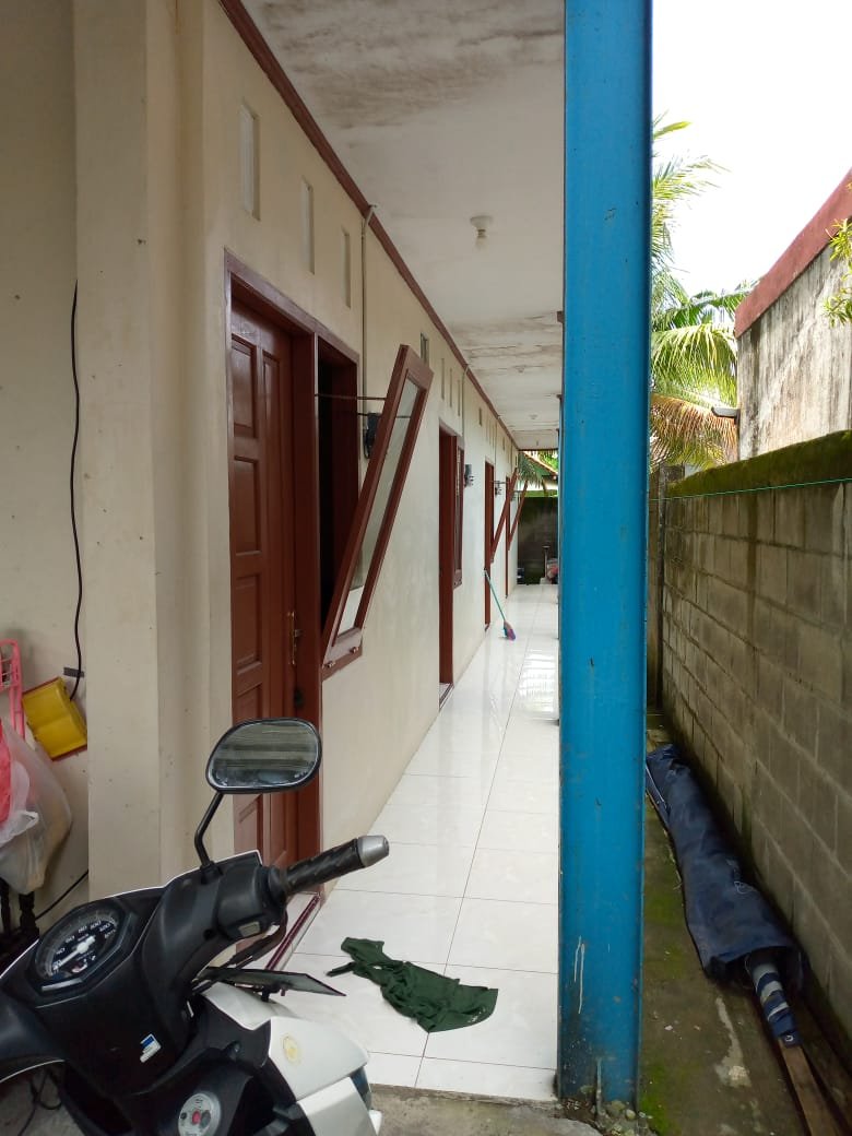 Dijual Cepat Rumah Kos-Kosan di Jl Lingkar Timur, Tegalkamulyan Cilacap , Jawa Tengah - 3