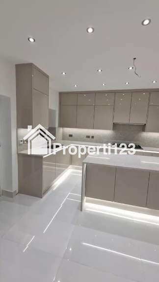 HUNIAN ELEGEN DI CEMARA SUITES PEKANBARU - 8