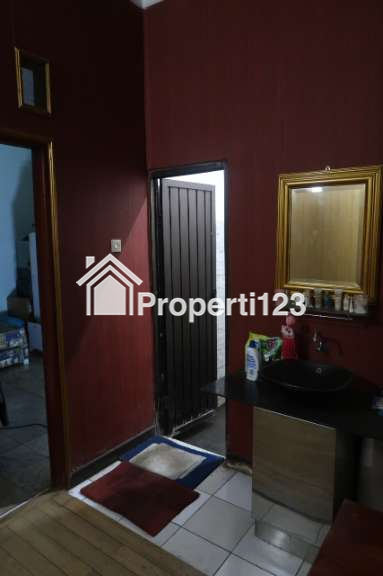 Rumah di Limo Depok - Harga Murah - 8