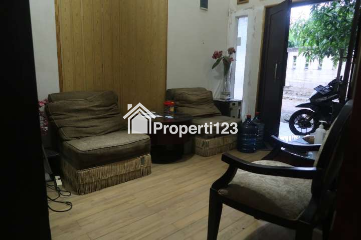 Rumah di Limo Depok - Harga Murah - 3