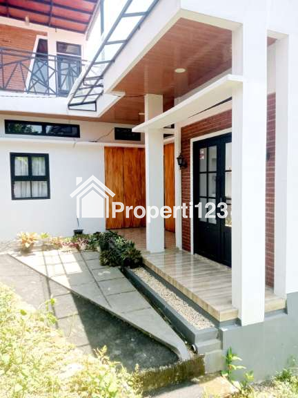 JUAL RUMAH INDUSTRIAL 2 LANTAI 3 KAMAR TIDUR 2 KAMAR MANDI - 2