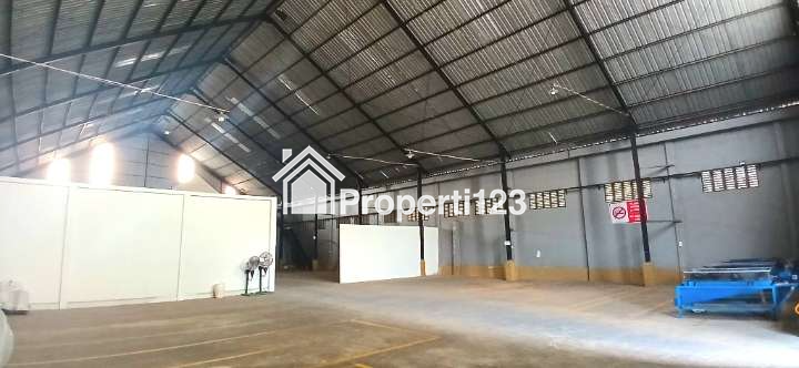 Disewakan gudang 1200 m2 di Tabanan Bali - 2