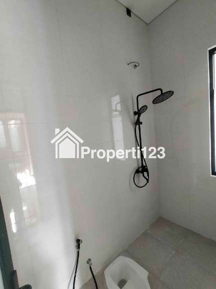 Rumah Luas Siap Huni di Jl Kaliurang Km 12,5 dekat Kampus UII - 3