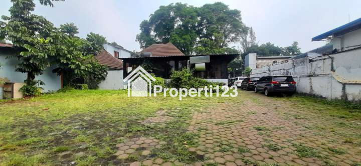 RUMAH HITUNG TANAH STRATEGIS UNTUK KOMERSIAL DEKAT GD. SATE BANDUNG - 8