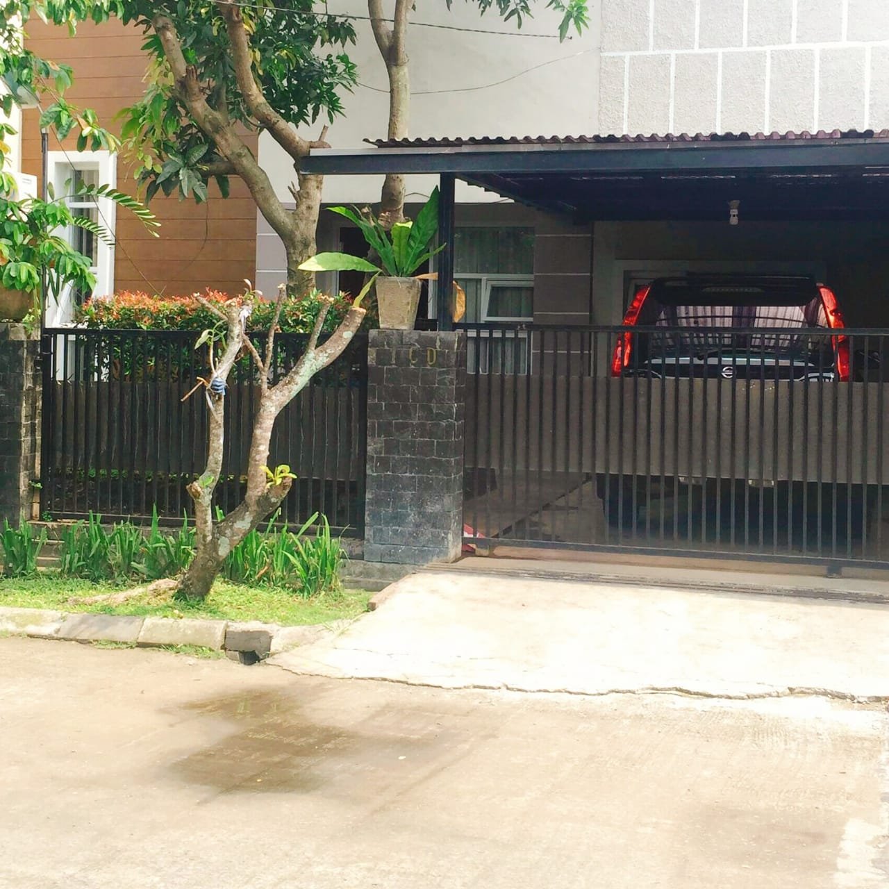 Dijual Rumah Nyaman Aman Dan Asri Di Buah Batu Kota Bandung - 1